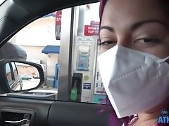 Lily Adams Luvs While Getting Fingerblasted In The Car - Hd Point Of View